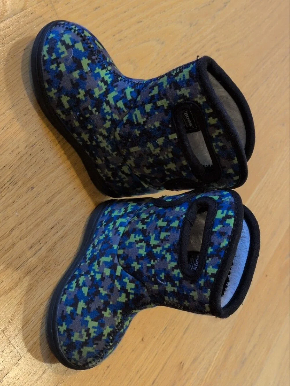 BOGS Blue Pixel Camo Winter Pull-On Boots